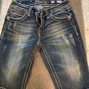 Miss Me , Capri, size 30, like new